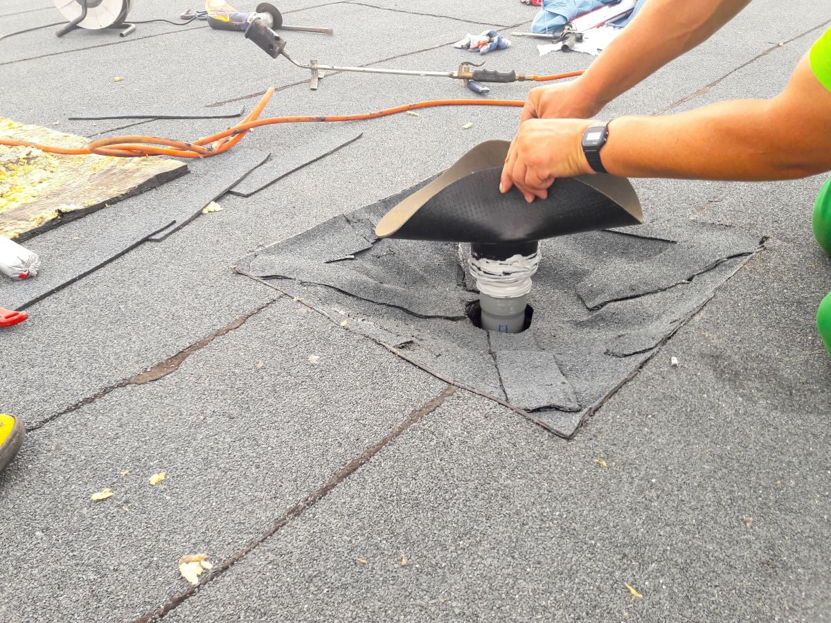 The Comprehensive Roofing Installation Process with a Newly Adopted Membrane System